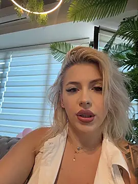 IveySin webcam