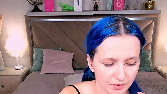 MiaKarlos webcam