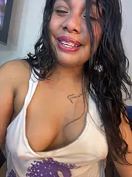 Rashell1_Queen