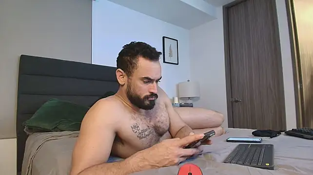 Nick_Gael live cam on StripChat