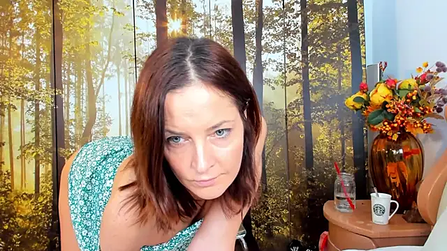 ViciousSiren live cam on StripChat