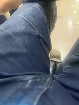 Mumbai_Stripper live cam on StripChat