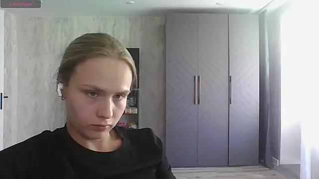 Annie_Cohn webcam