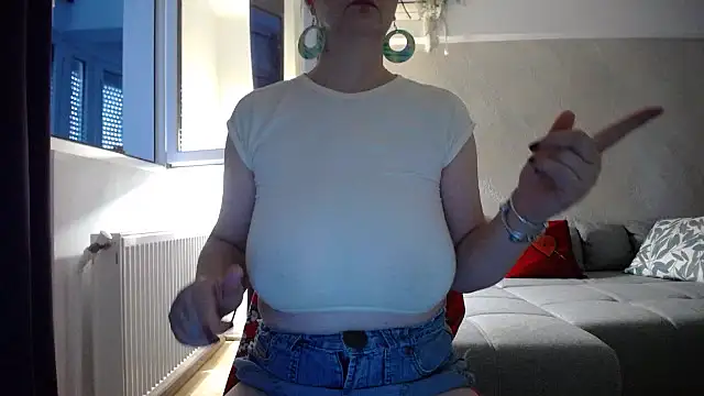 Mary_x