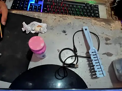AshantTsiBigCock webcam