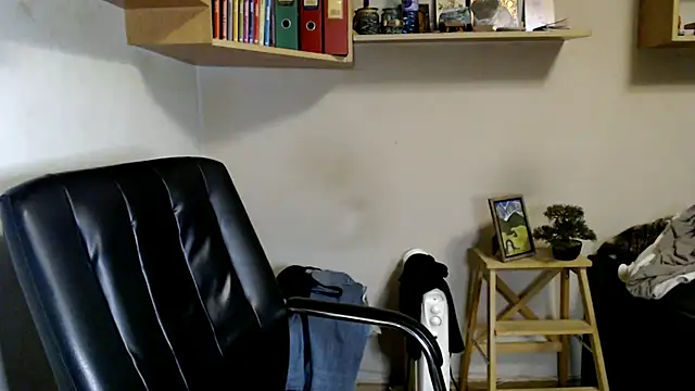 katemodel webcam
