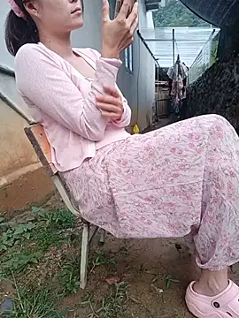Linda-yiyi webcam