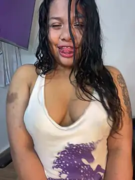 Rashell1_Queen webcam