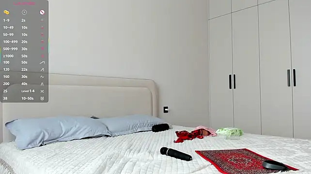 wow_lina live cam on StripChat