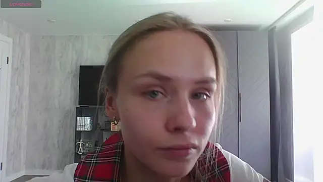 Annie_Cohn