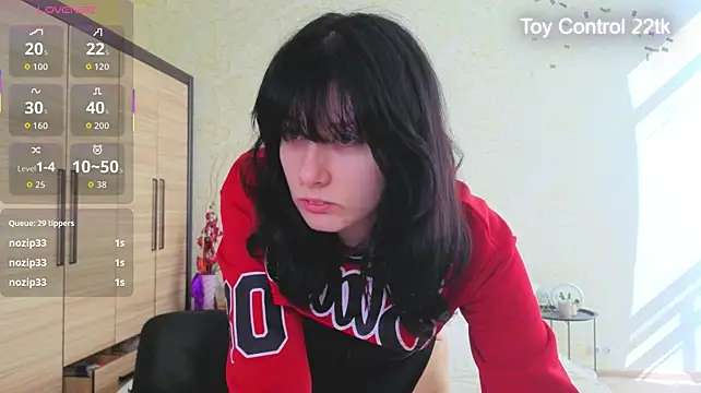 JulisSweet live cam on StripChat