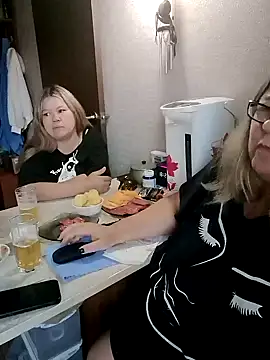sex2 live cam on StripChat