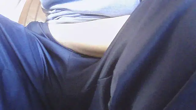 Taxidriver1988 live cam on StripChat