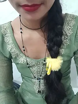 Hot_Riya_999
