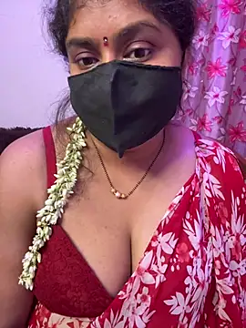 UR_Chocogirl webcam