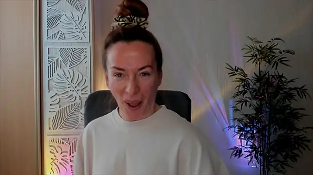 RebeccaMartinez live cam preview