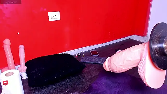 Bitch_no_mercy live sex cam