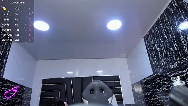 Ladyy_Scarlett webcam