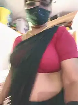 Tamilyazhini19