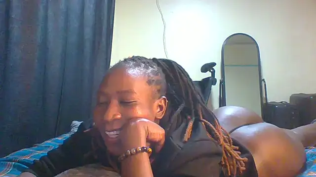blackcuteebony