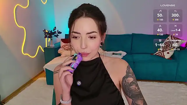 Oh_My_Dianee live cam on StripChat