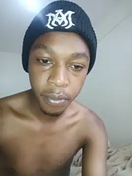 Sweatdick001 webcam