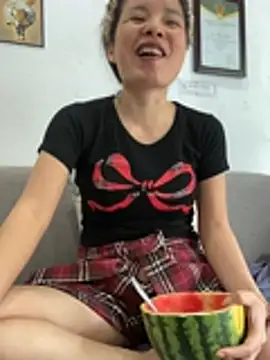 Ivy_Trix2 webcam