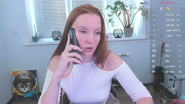 Mary_Blu webcam
