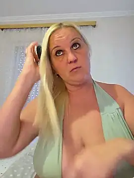 Mayci1984 webcam