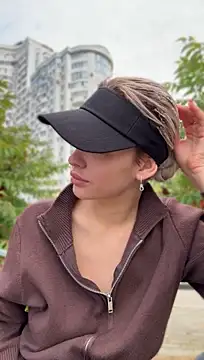 kikiwatson (F young) - Squirt in public park 💦💦🔞