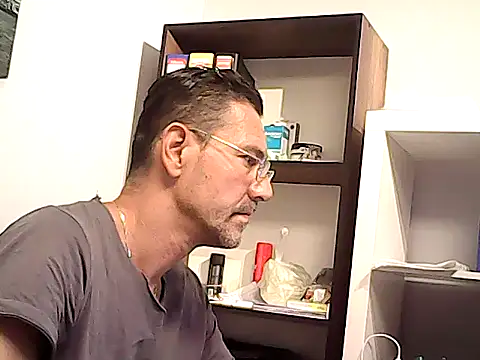 mastercharisma35 webcam