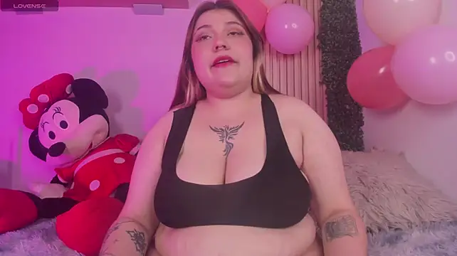 Winnie_cutee webcam