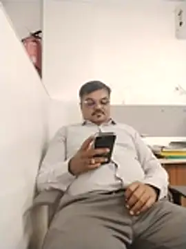 Desi_Gujju_Boy webcam