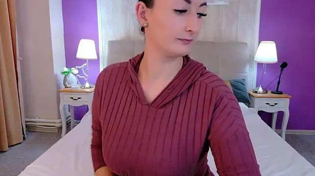 BrianaJoy webcam