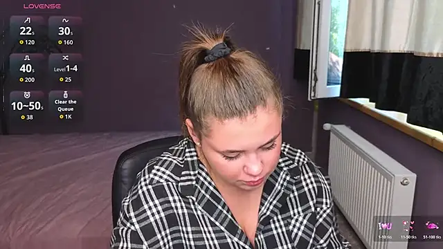 IsabellaBler 🍚 naked cam