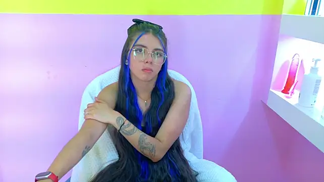 Kyomi_Hunt 🕛 nude webcam chat