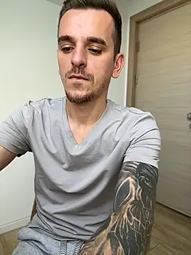 Huge_cock22cm avatar
