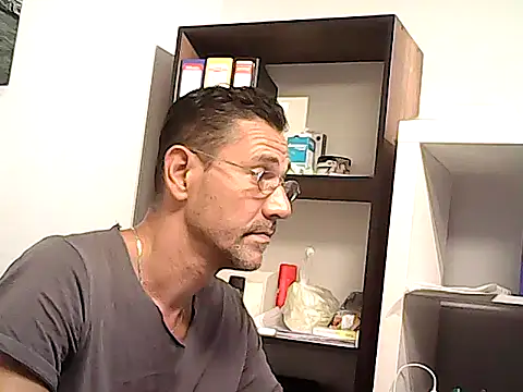 mastercharisma35 webcam