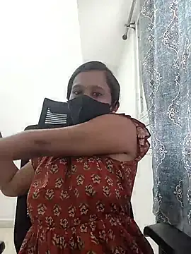 sweetyswetha31 live cam on StripChat