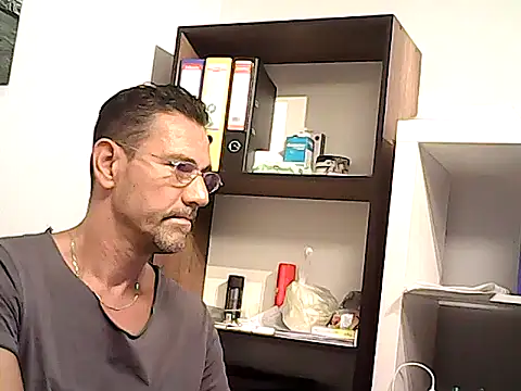 mastercharisma35 webcam