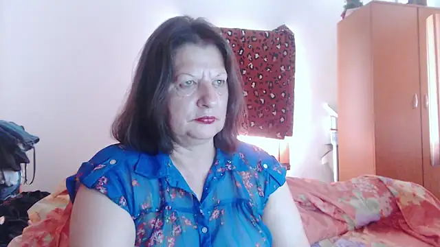 ExtasyMature webcam