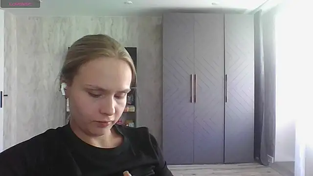 Annie_Cohn