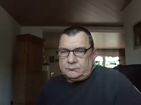 Nobbie444 live cam