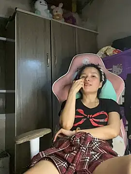 Ivy_Trix2