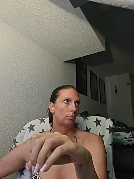 SexyJulia21 webcam