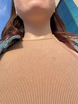 SlavicCandy live sex cam