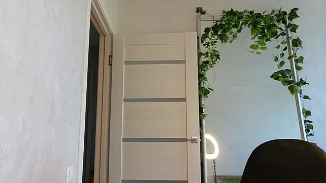LioraWeiss webcam