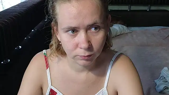 Riley_Roo webcam