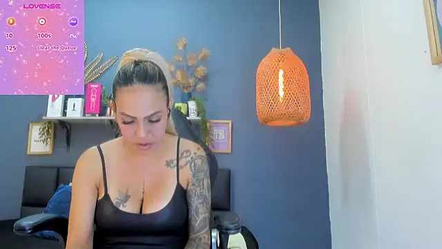 yessila_parker webcam