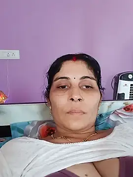 Hot_ree85 webcam